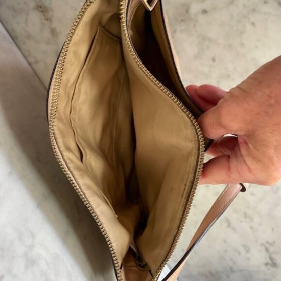 COACH East/West Pop Crossbody Tan Purse Adjustable Shoulder Bag F52881 - Picture 15 of 17